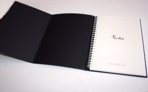 Credits: Pomellato & Arjowiggins Creative Papers; Collezione: Skin by Curious Collection